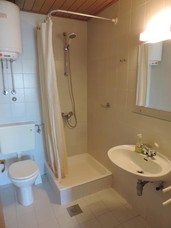 Apartment Vidas Novalja Phòng bức ảnh