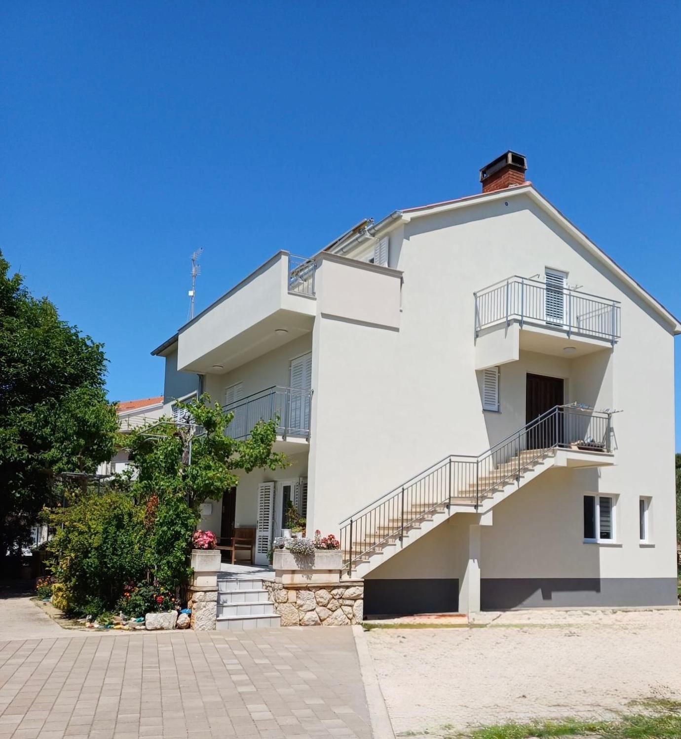 Apartment Vidas Novalja Ngoại thất bức ảnh