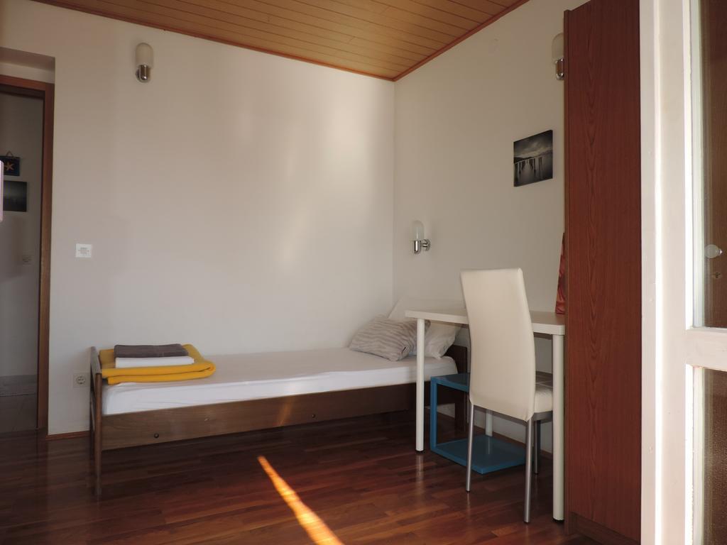 Apartment Vidas Novalja Ngoại thất bức ảnh