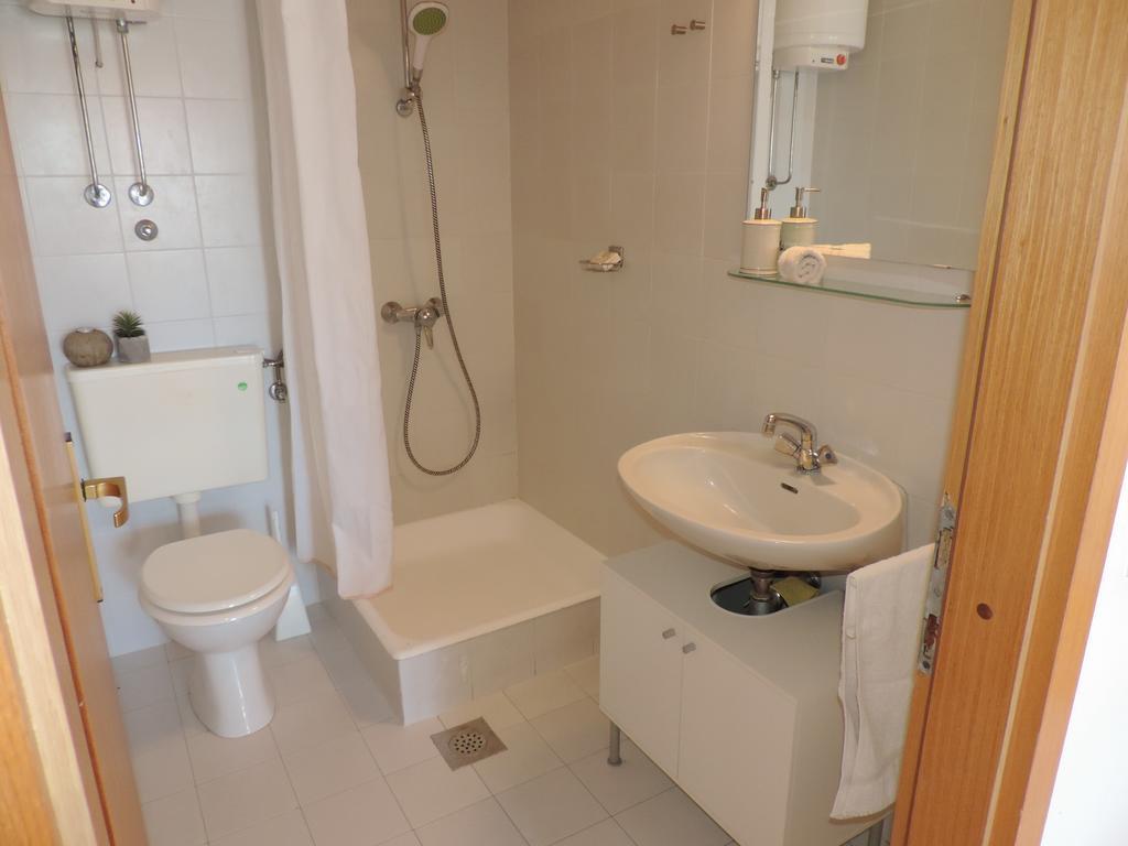 Apartment Vidas Novalja Ngoại thất bức ảnh